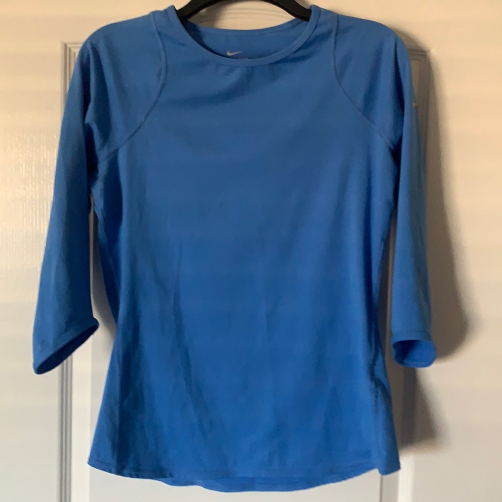 Dry fit women’s M